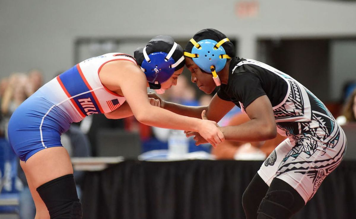 Girls wrestling